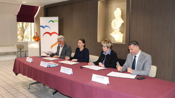 Signature des conventions Petites villes de demain de Cœur de Savoie