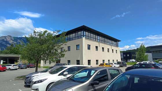 Bureaux de 355 m² divisibles sur Alpespace