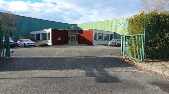 Bâtiment industriel de 2000 m²-  Alpespace