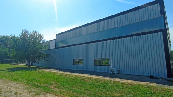 Bâtiment industriel de 3000 m² sur Alpespace