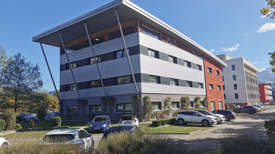 Bureaux de 209 m² à 429 m² à Alpespace- Hôtel d’entreprises Neptune