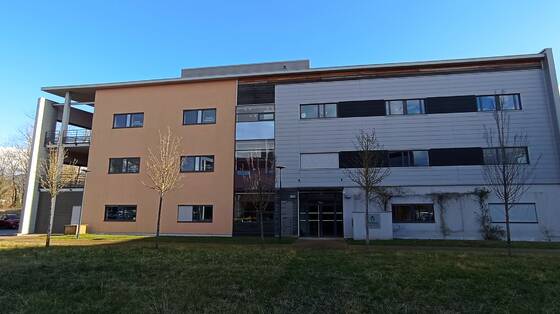 Bureaux de 63 m², 92 m² et 155 m², bâtiment URANUS, Alpespace
